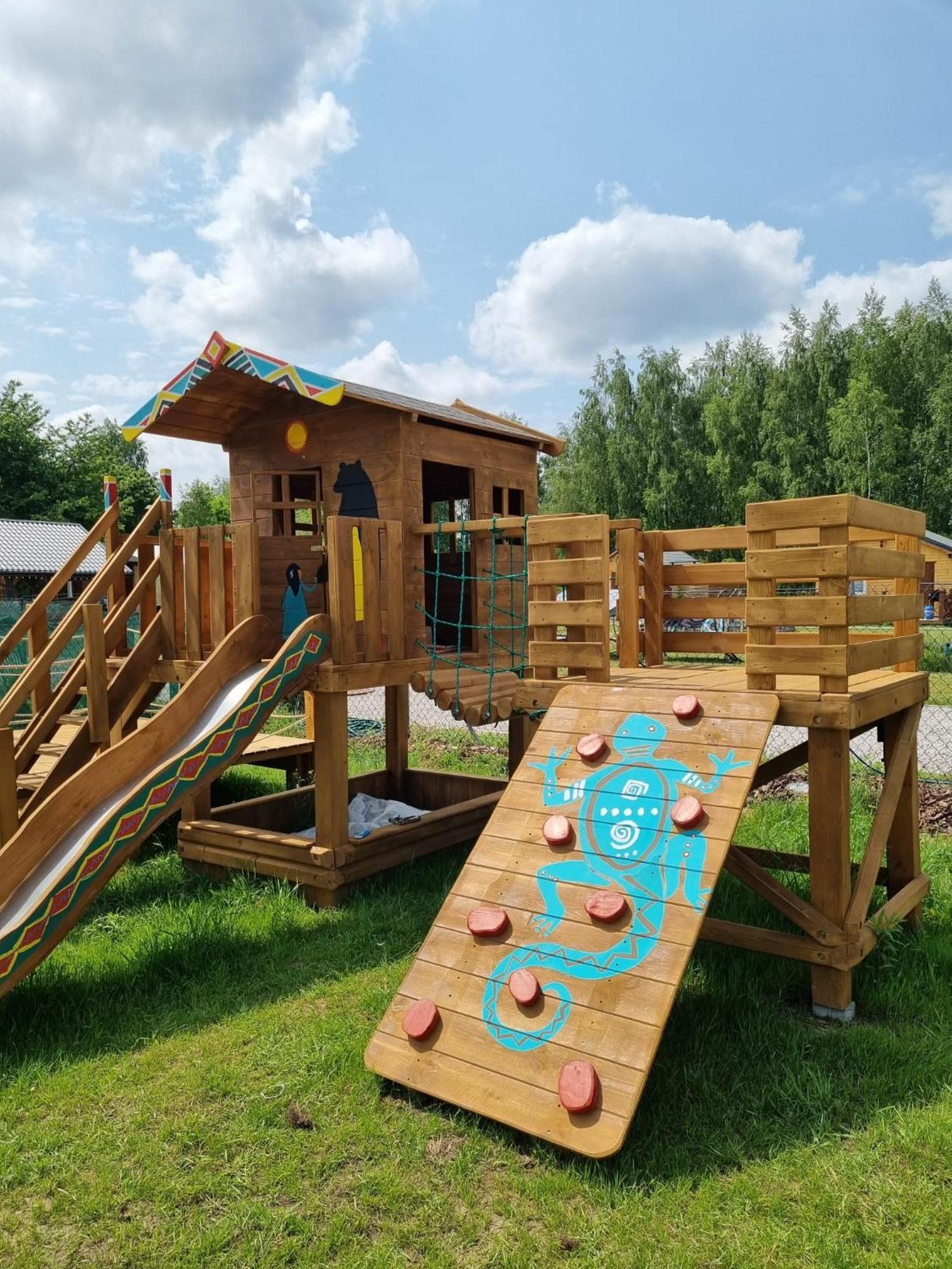 Indiana Camp - 150 M Od Suntago Park Hotel Grabce-Towarzystwo Eksteriør billede
